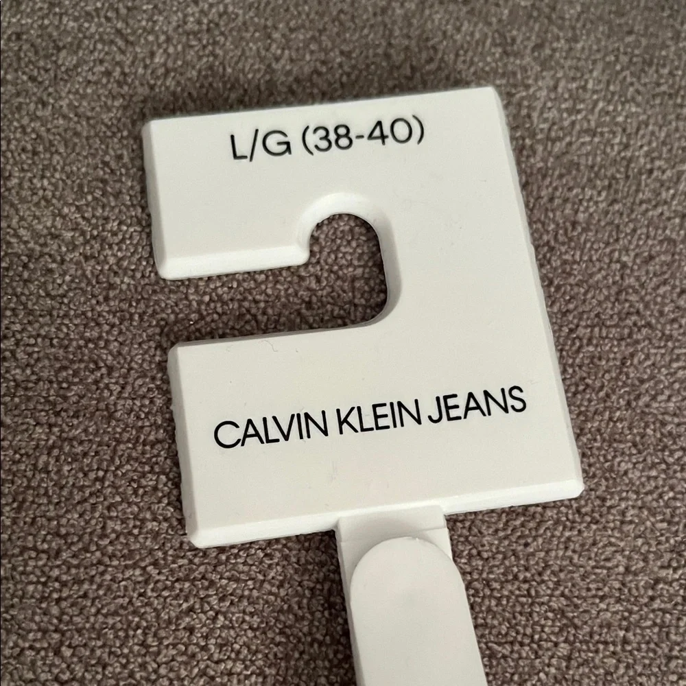 Calvin Klein New belt Whit Tag